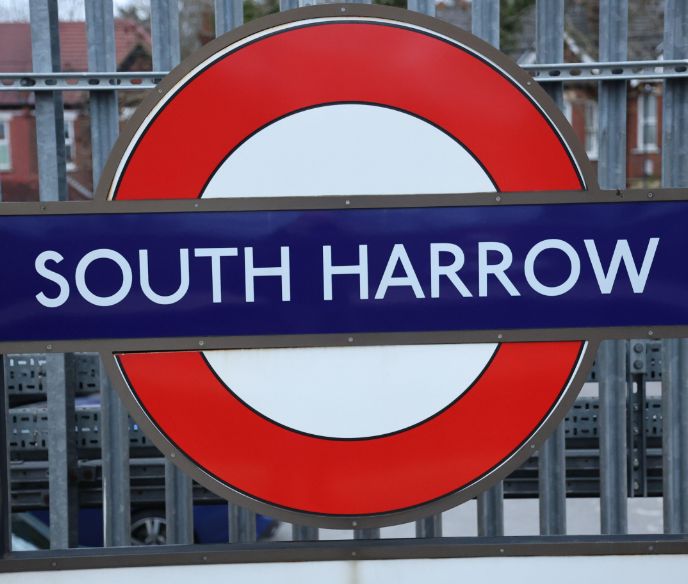 Ideal for buyers who want strong transport links, affordability, and a proper neighbourhood feel.